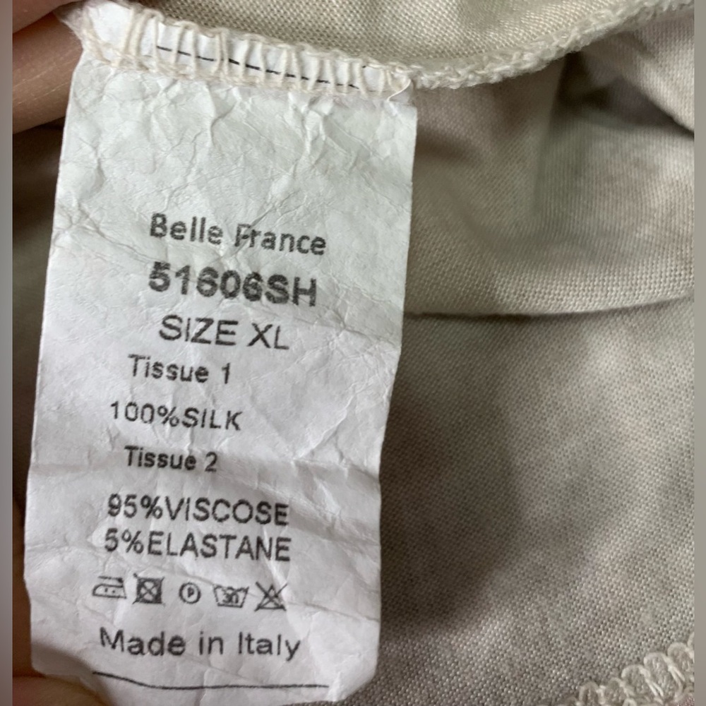 Elegant Gray and White Women's Top - Picture 15 of 15